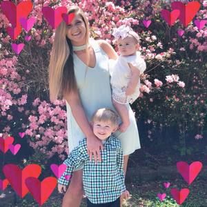 Meet your Posher, Caroline